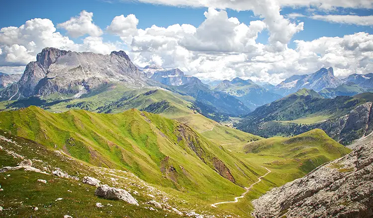 Journey through the Majestic Khauli Pass: Trekking Adventure in Kullu | Indian Tours