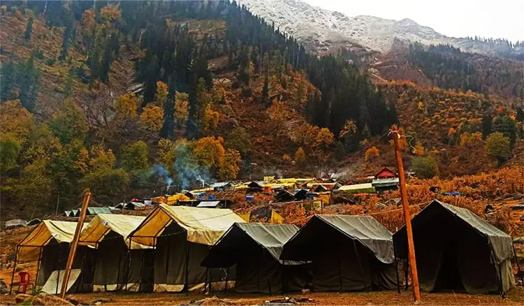 Kheerganga Trek: An Adventure to the Heart of the Himalayas Book Now | Indian-Tours