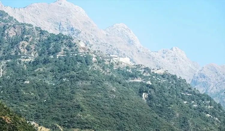 Vaishno Devi Tour 2026 | India-Tour